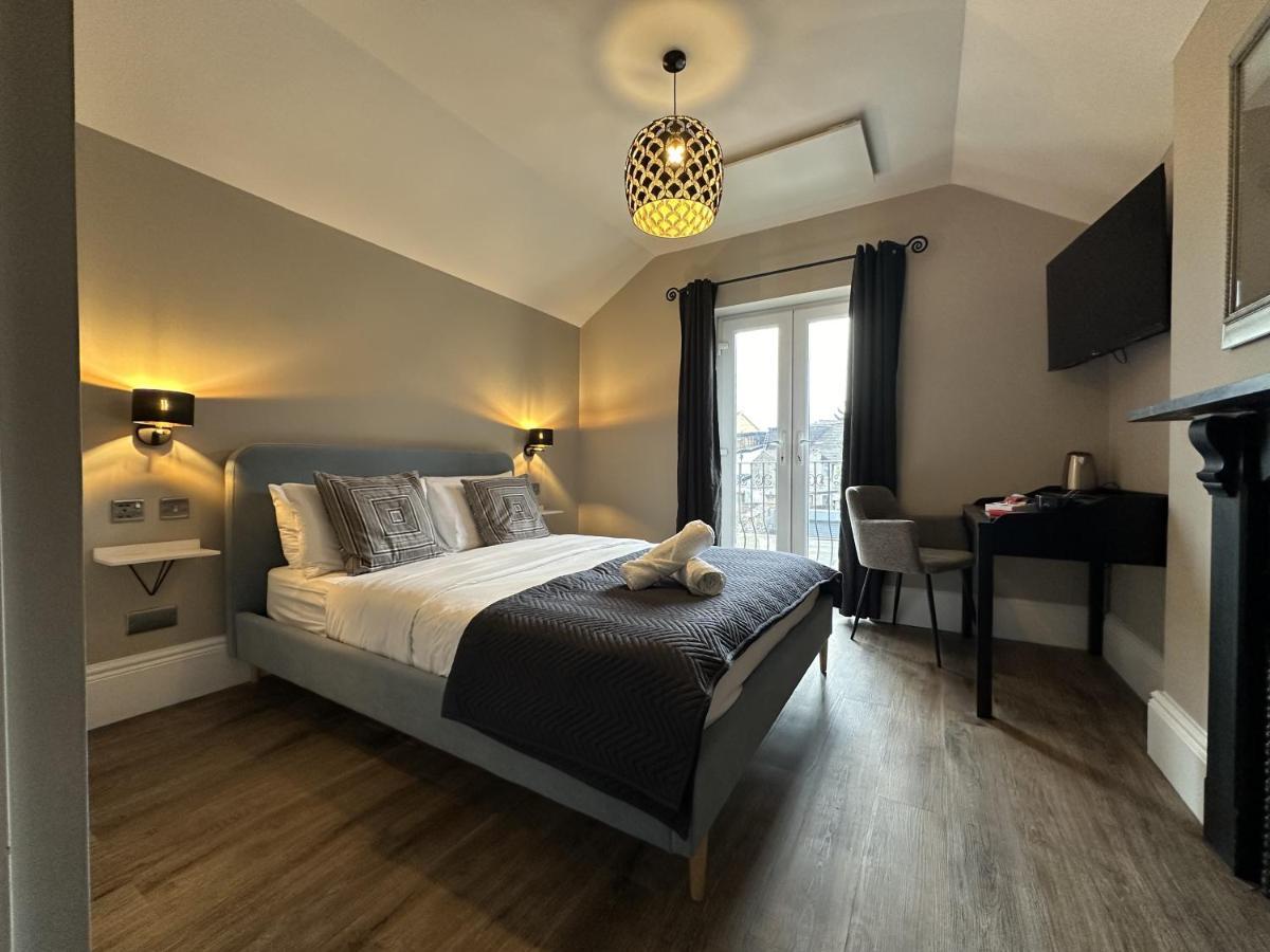 Number One Hundred Bed And Breakfast Cardiff Luaran gambar
