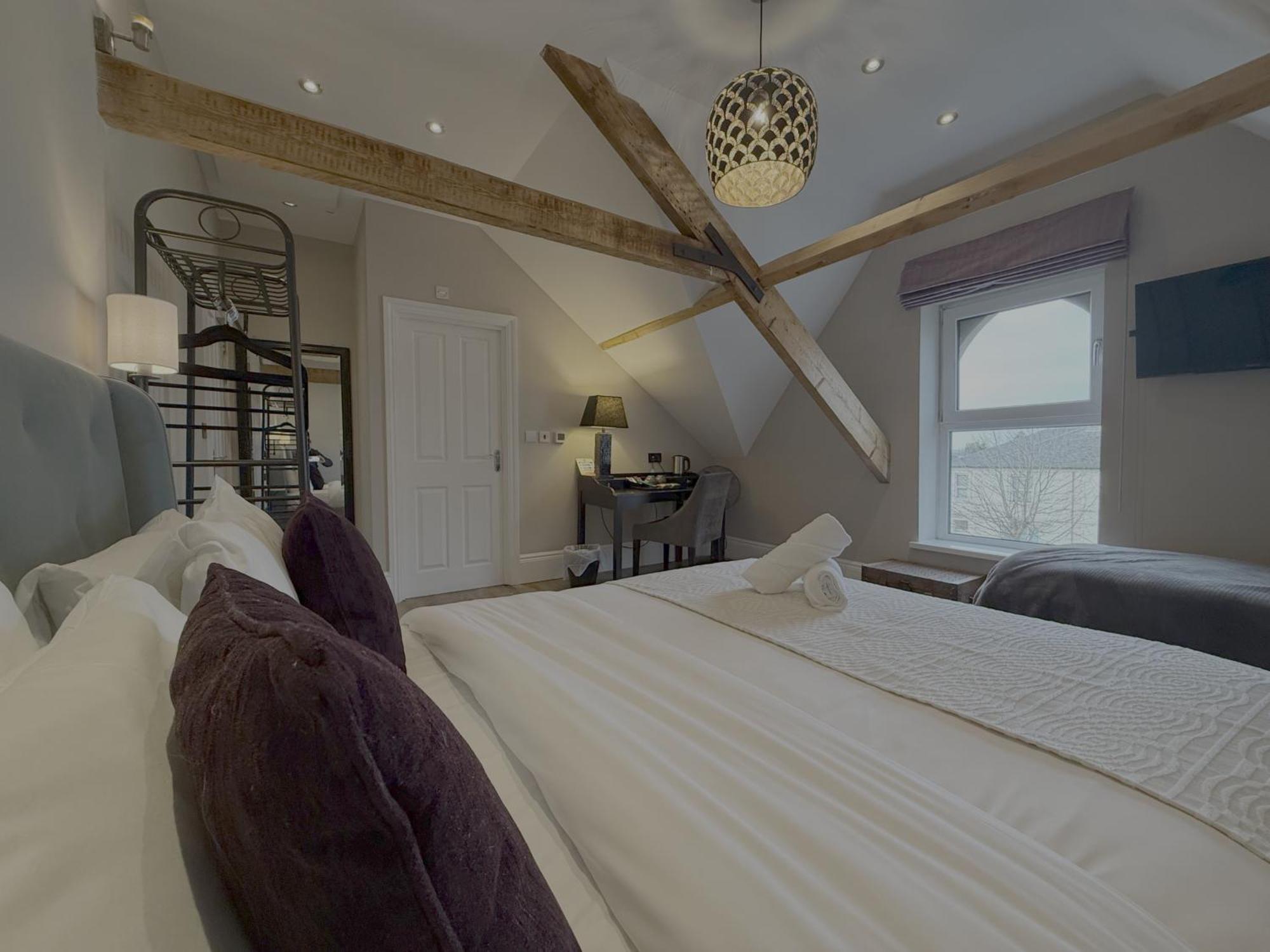 Number One Hundred Bed And Breakfast Cardiff Luaran gambar